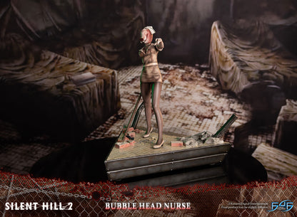 SILENT HILL 2 - BUBBLE HEAD NURSE