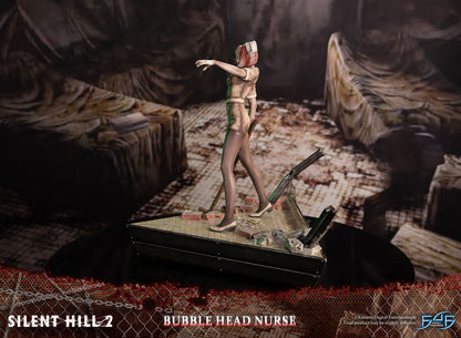 SILENT HILL 2 - BUBBLE HEAD NURSE