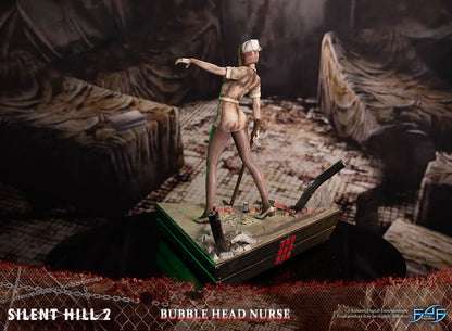 SILENT HILL 2 - BUBBLE HEAD NURSE