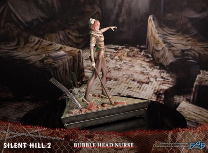 SILENT HILL 2 - BUBBLE HEAD NURSE