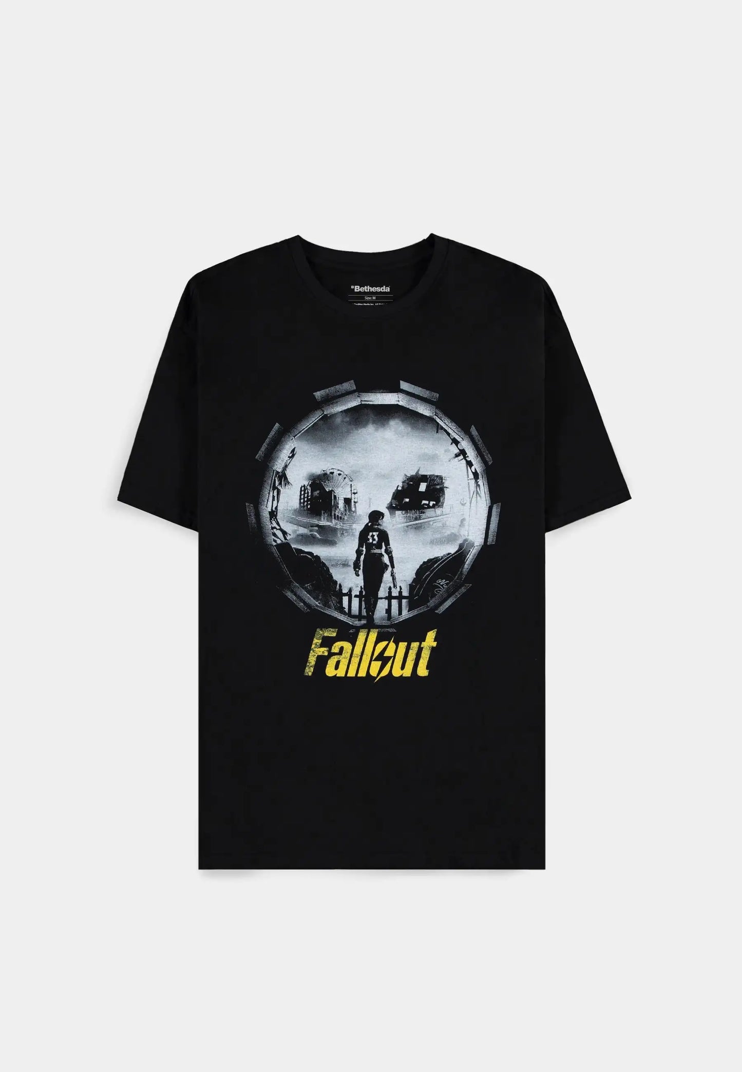 Fallout - Vault 33 - Into The Wasteland - Short Sleeved T-shirt